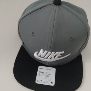 Nike Pro - Youth Cap